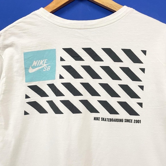 NIKE SB SKATE BOARDING 🛹 T-SHIRT FOR MEN’S & WOMEN’S - Picture 5 of 6